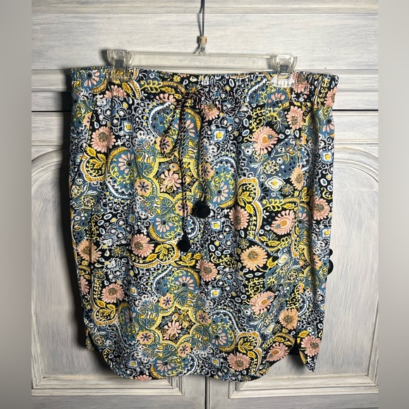 Ann Taylor LOFT Tapestry Floral Paisley Drawstring Skirt - Picture 4 of 10